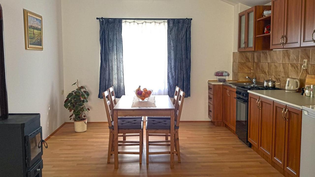 Apartman 13 Križevci Exterior foto
