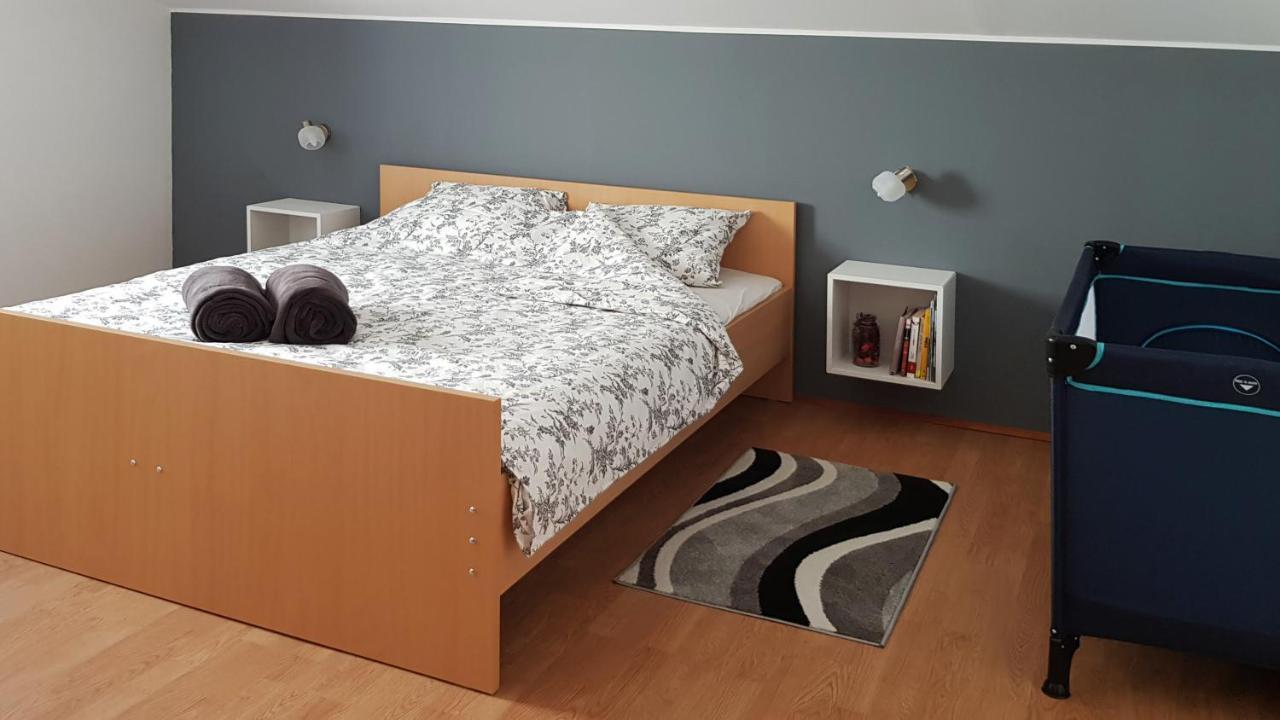 Apartman 13 Križevci Exterior foto