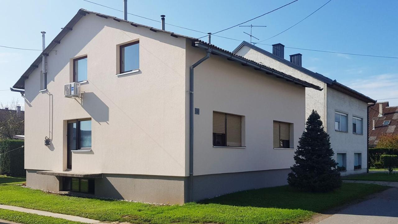 Apartman 13 Križevci Exterior foto